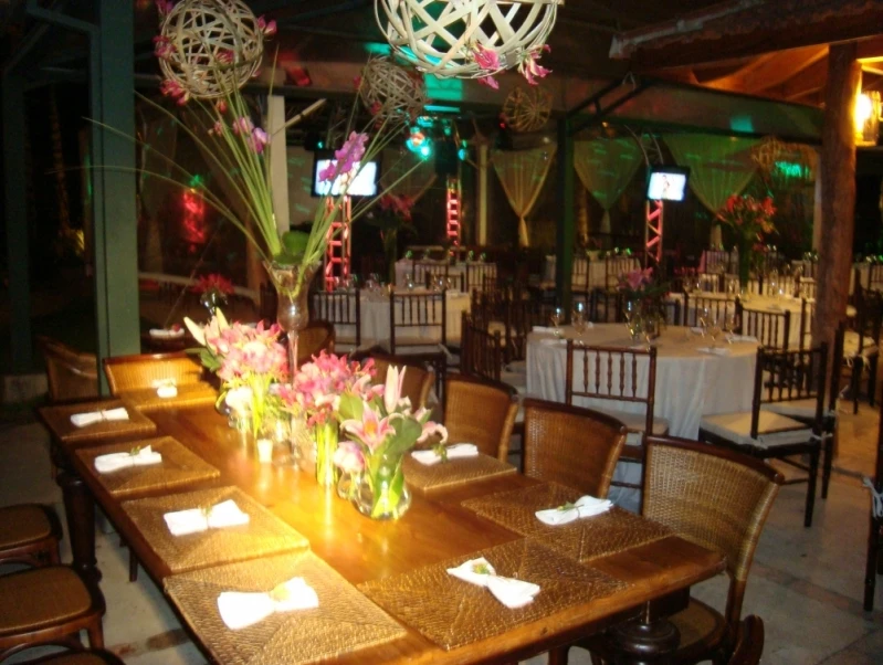 buffet para festa de inauguração